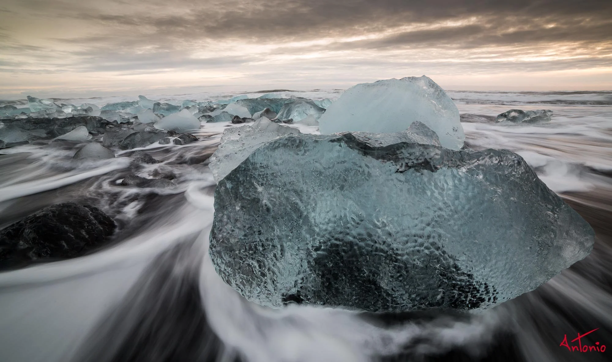20140106_104013 Sea at Glacier Lagoon Islandia.jpg