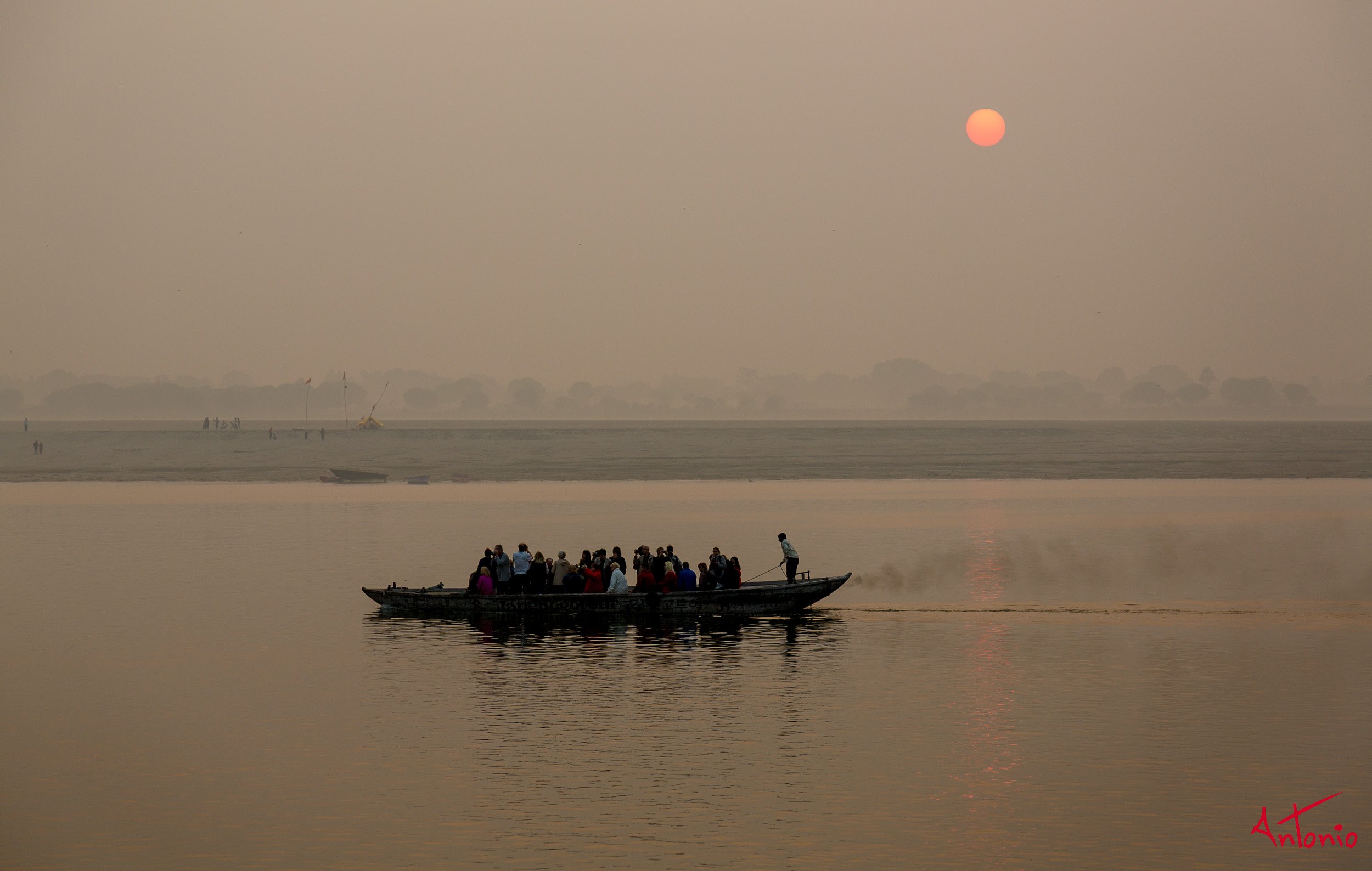 20121118_064031 Varanasi.jpg