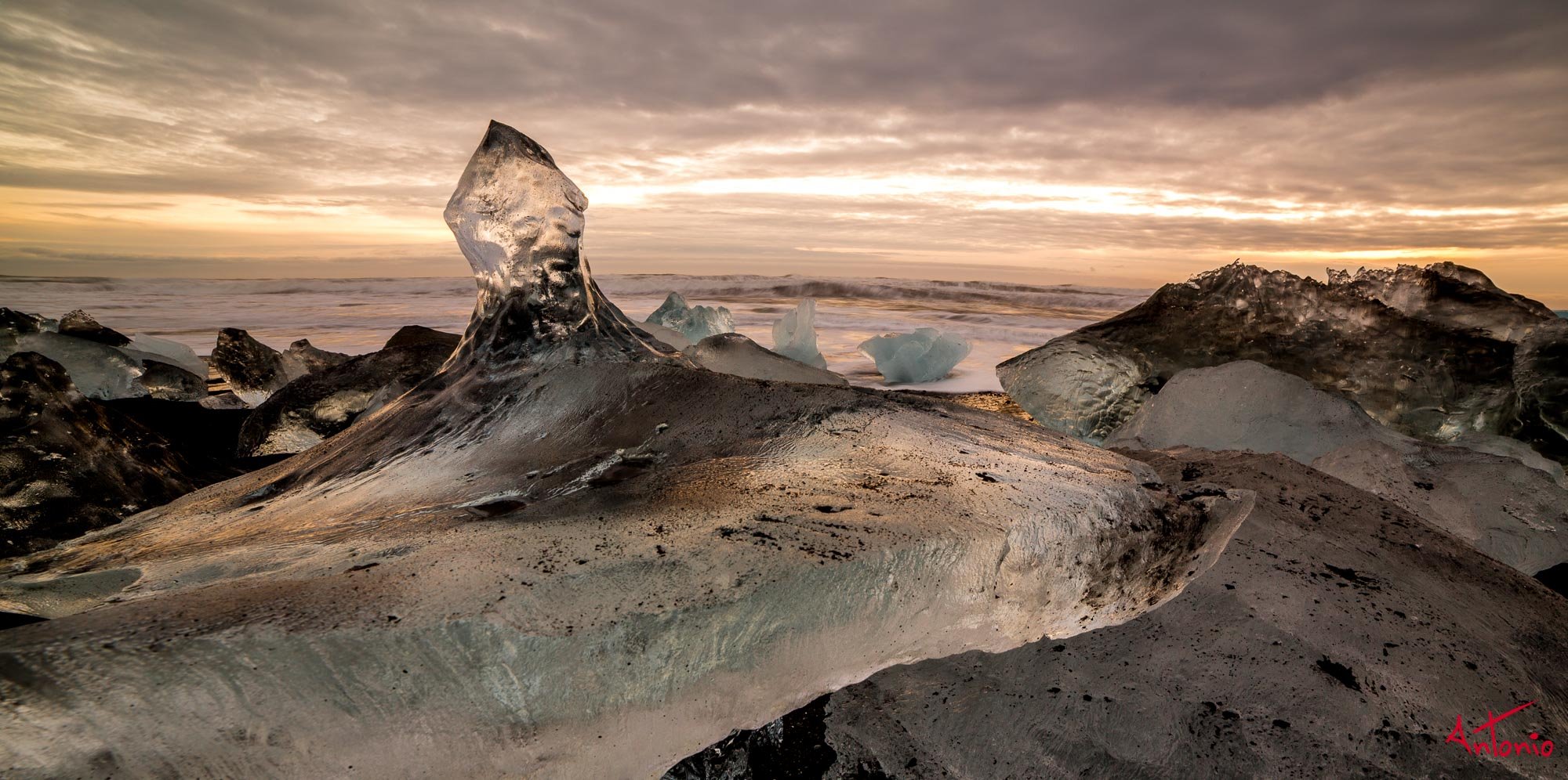 20140106_103027 Sea at Glacier Lagoon Islandia.jpg
