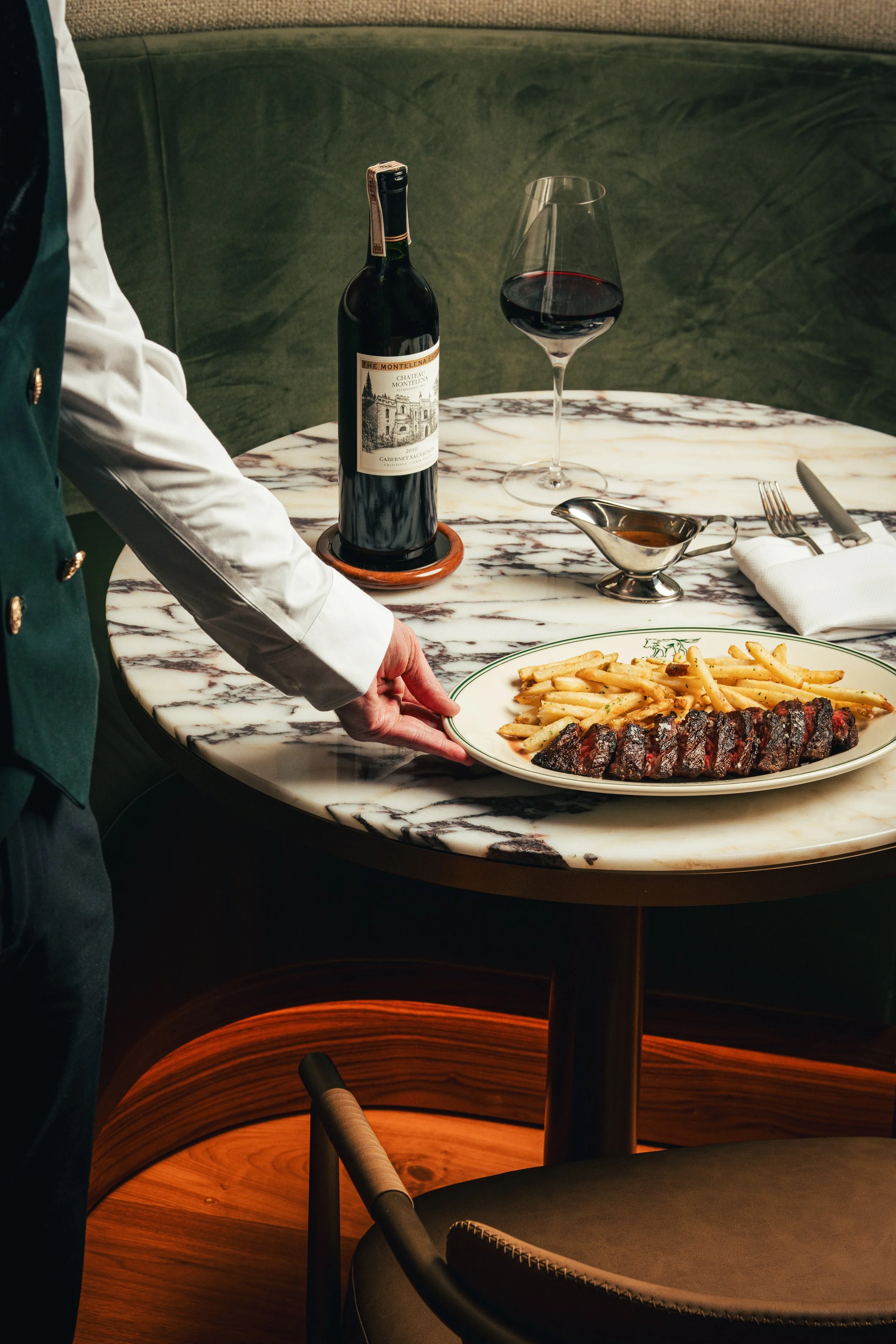 Steak and frites at 1587 Prime
