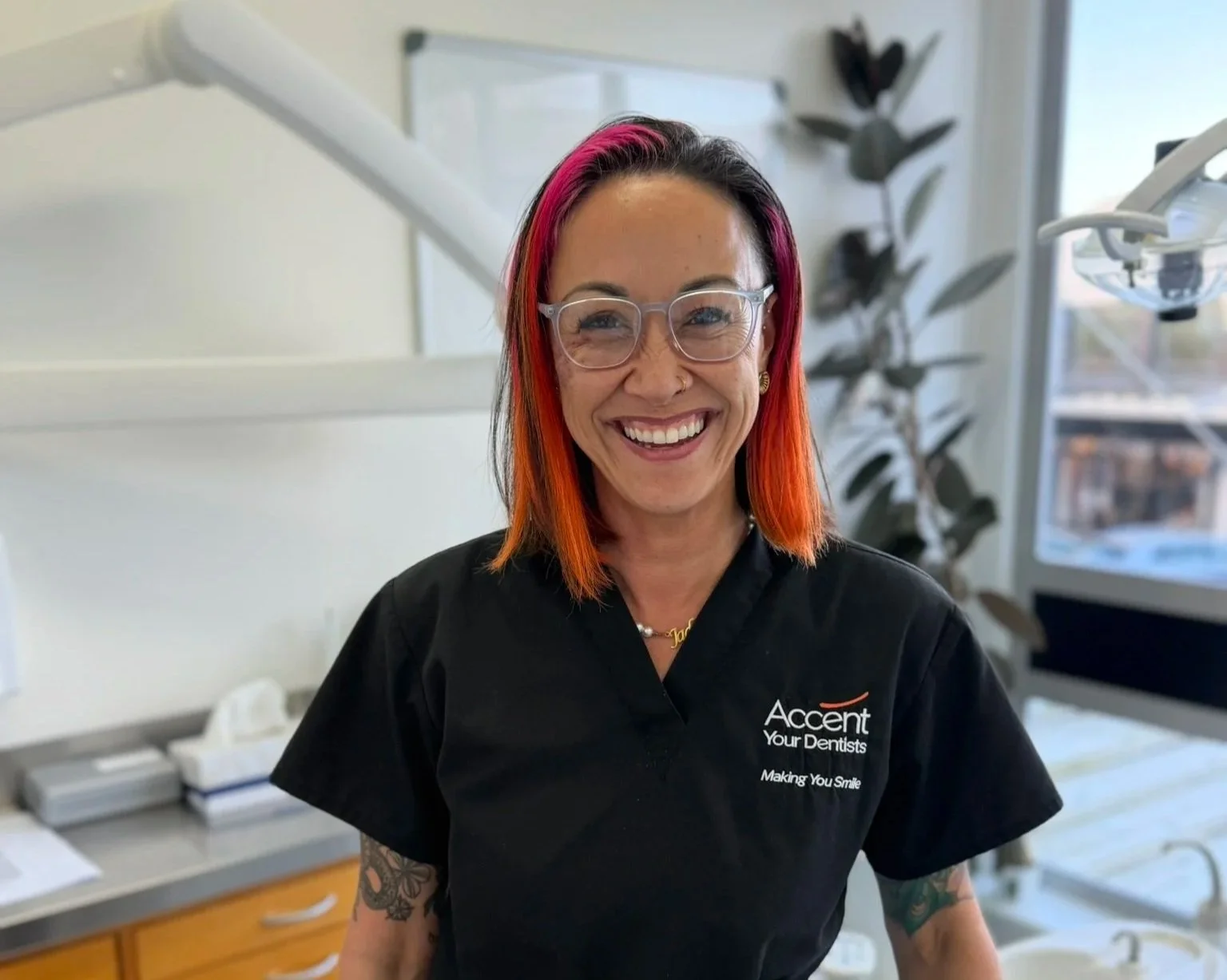 Jade Hobbs providing scale and clean treatments, gum disease management and preventive dentistry at Accent Your Dentist.