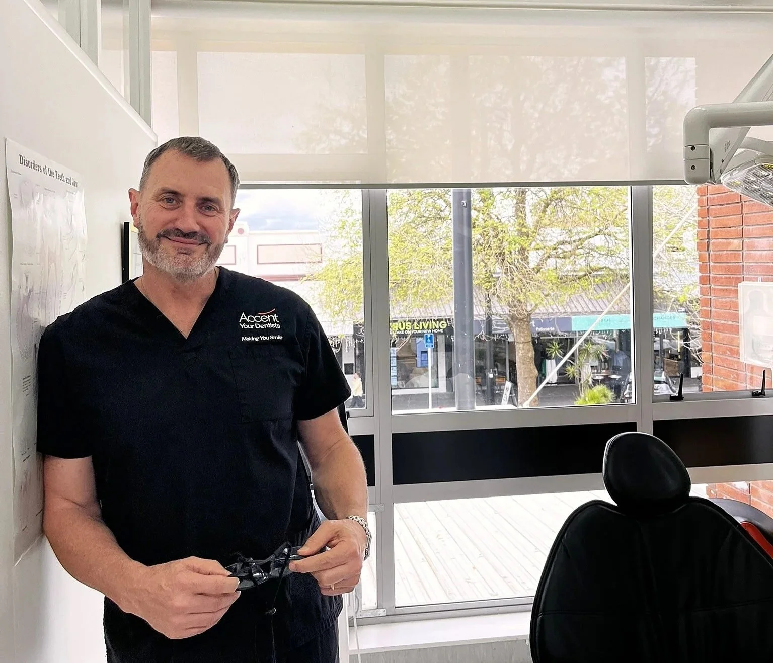 Dr Matt Sumner, Principal Dentist at Accent Your Dentist in Ponsonby, Auckland, providing comprehensive cosmetic and restorative dentistry.