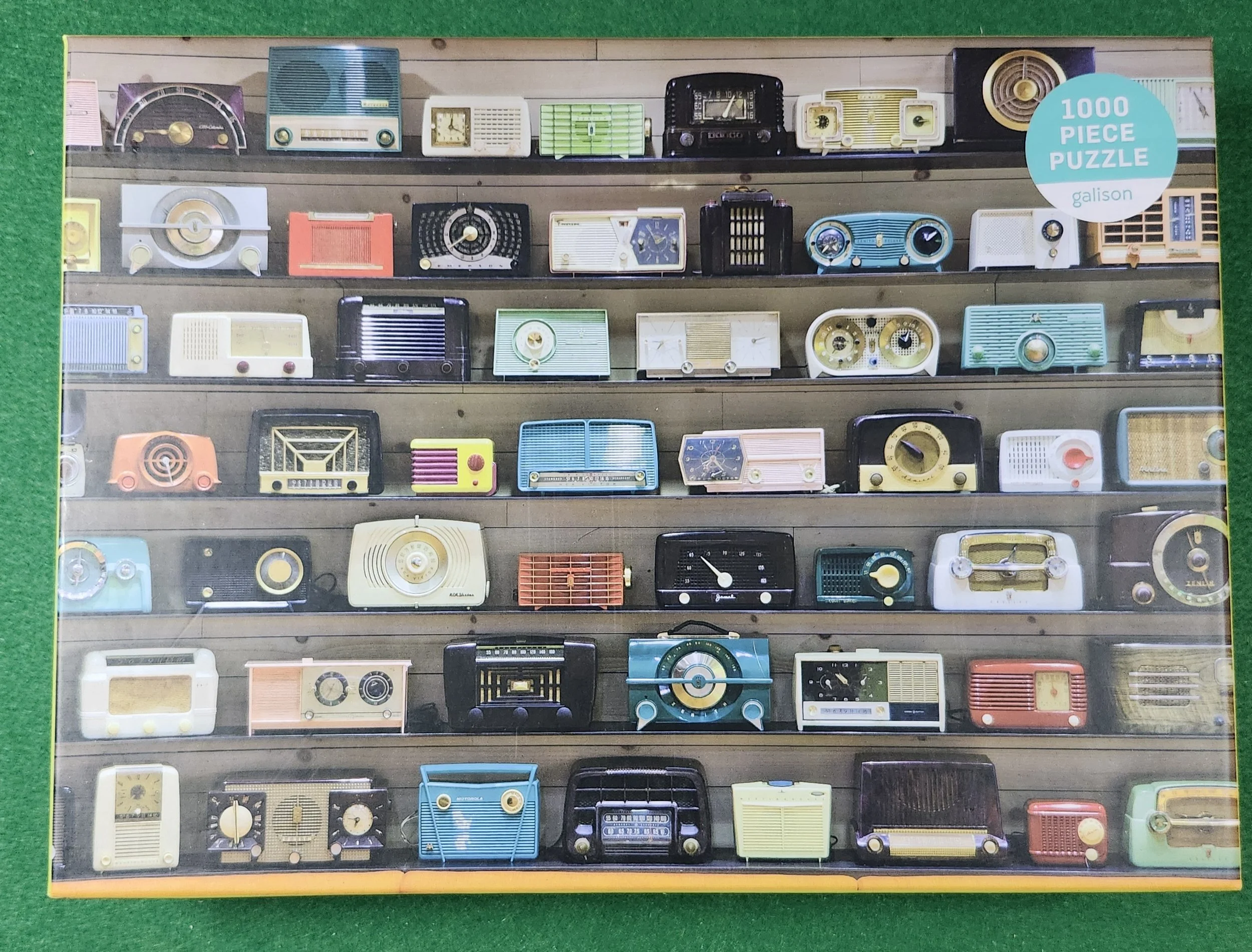 VINTAGE RADIOS