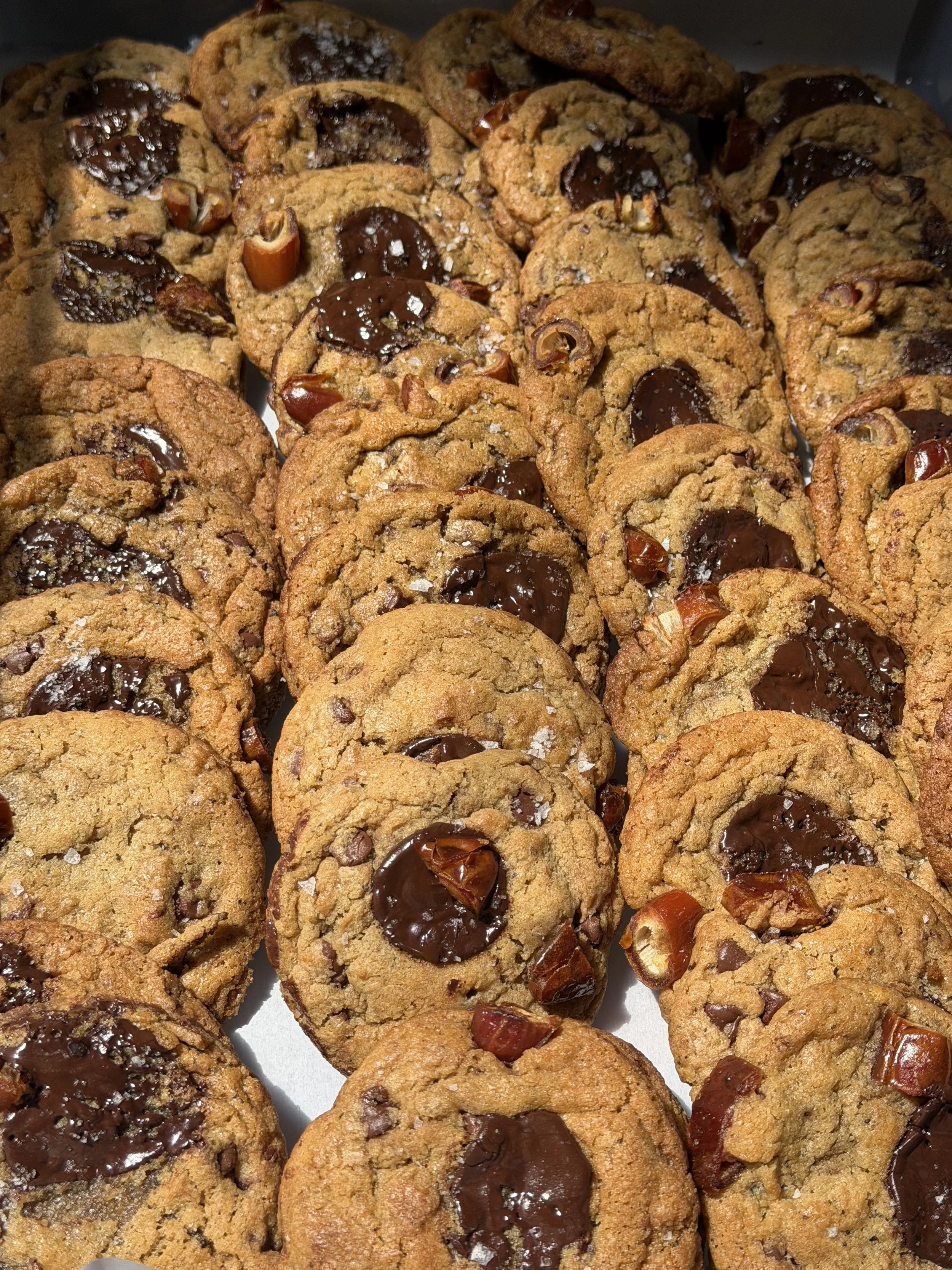 Brown Butter Chocolate Chip & Date Cookie