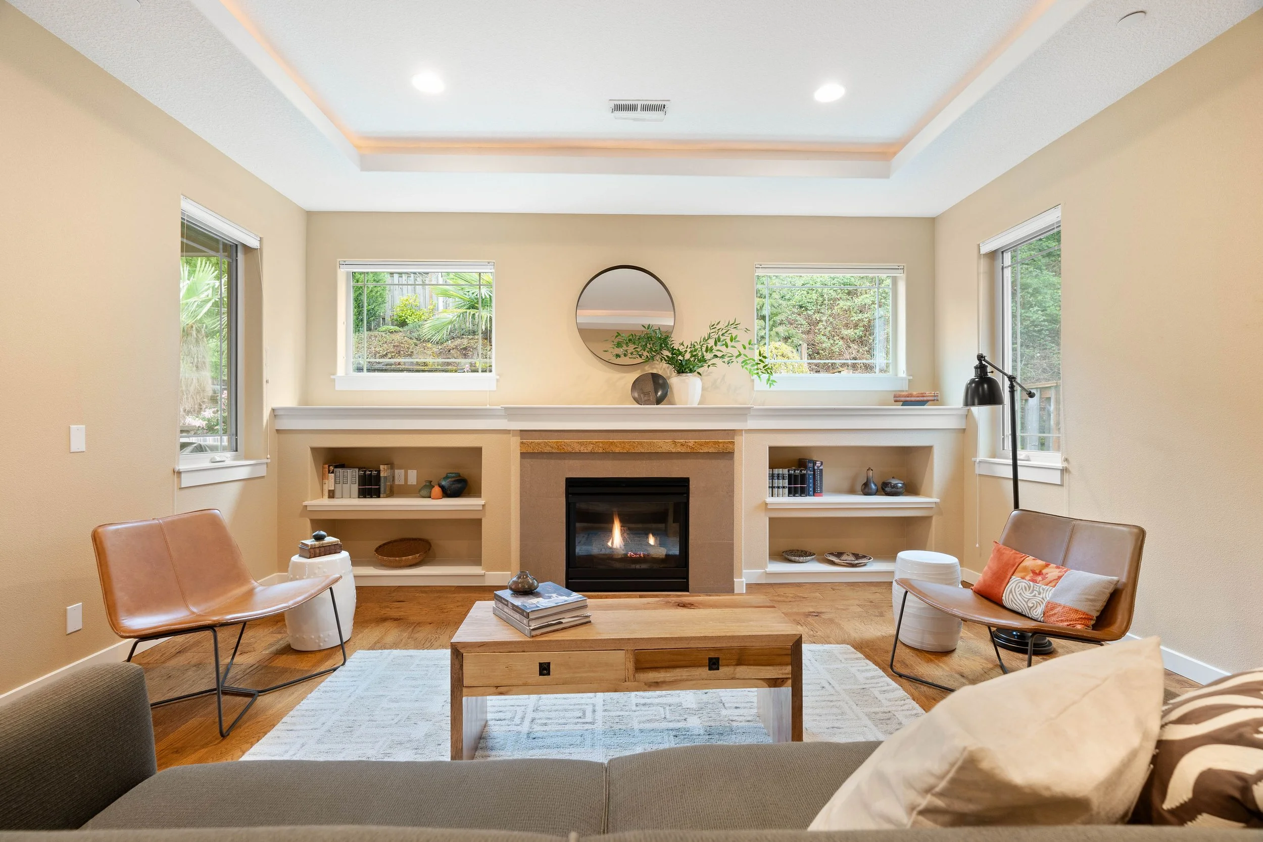 Living room of a listing that is featured by Portland Oregon Real Estate agent, Lou Chain.