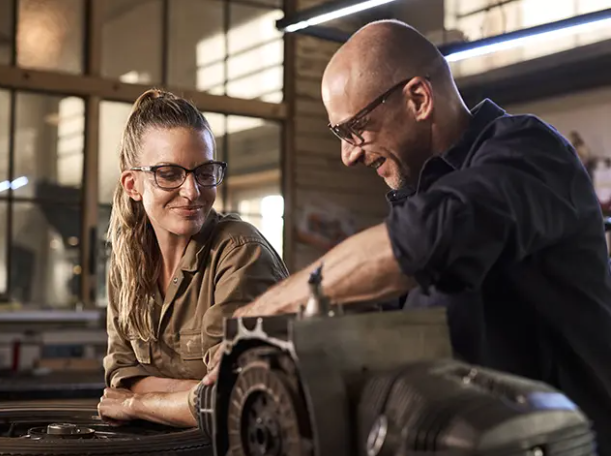 M.H. Rogers Optometrist