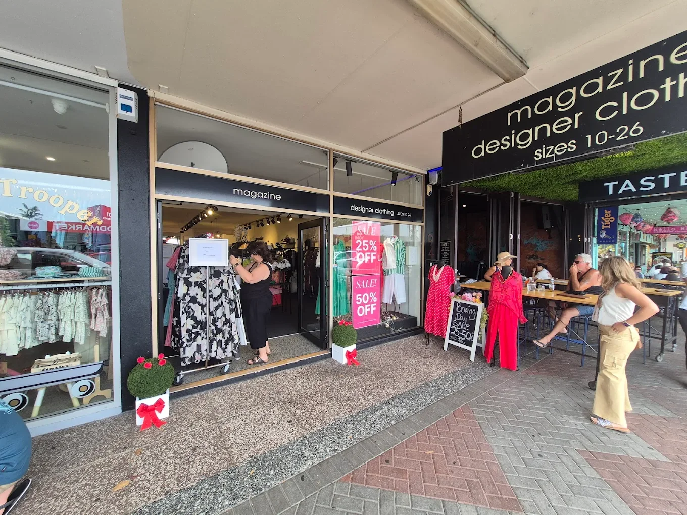 Magazine Designer Clothing