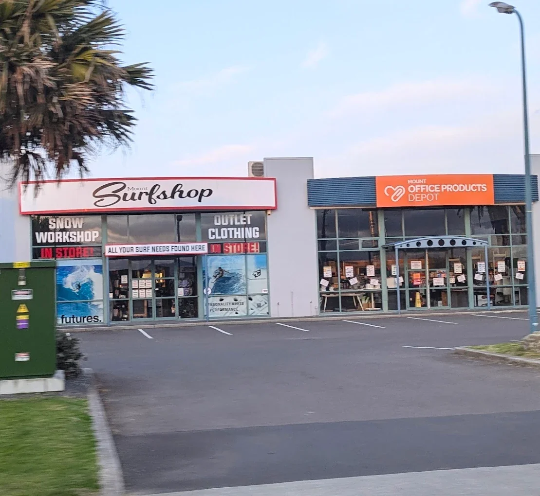 Mount Surf Shop