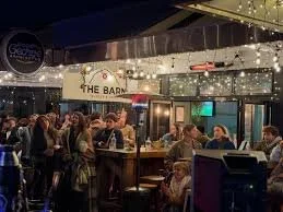 the barn burger & grill 4.jpg
