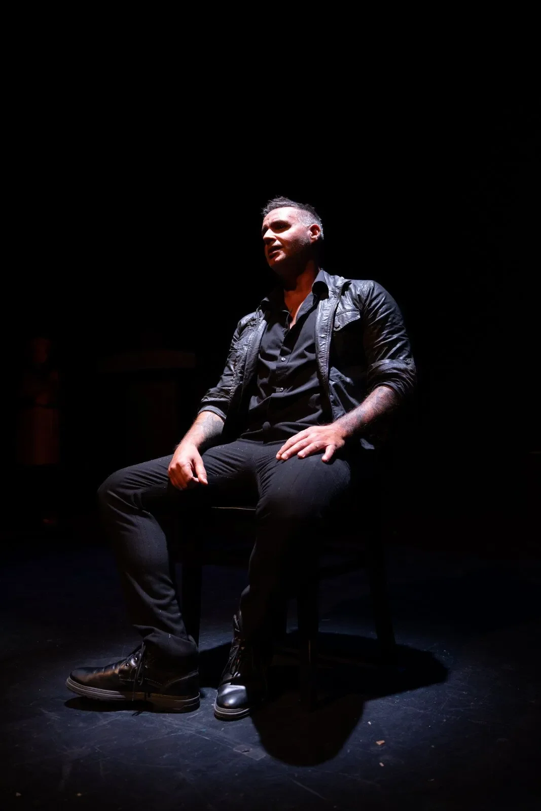 tn-500_matt-derogatis-in-night-of-january-16th-at-theatre-row-photo-by-gabby-scimeca-304.webp