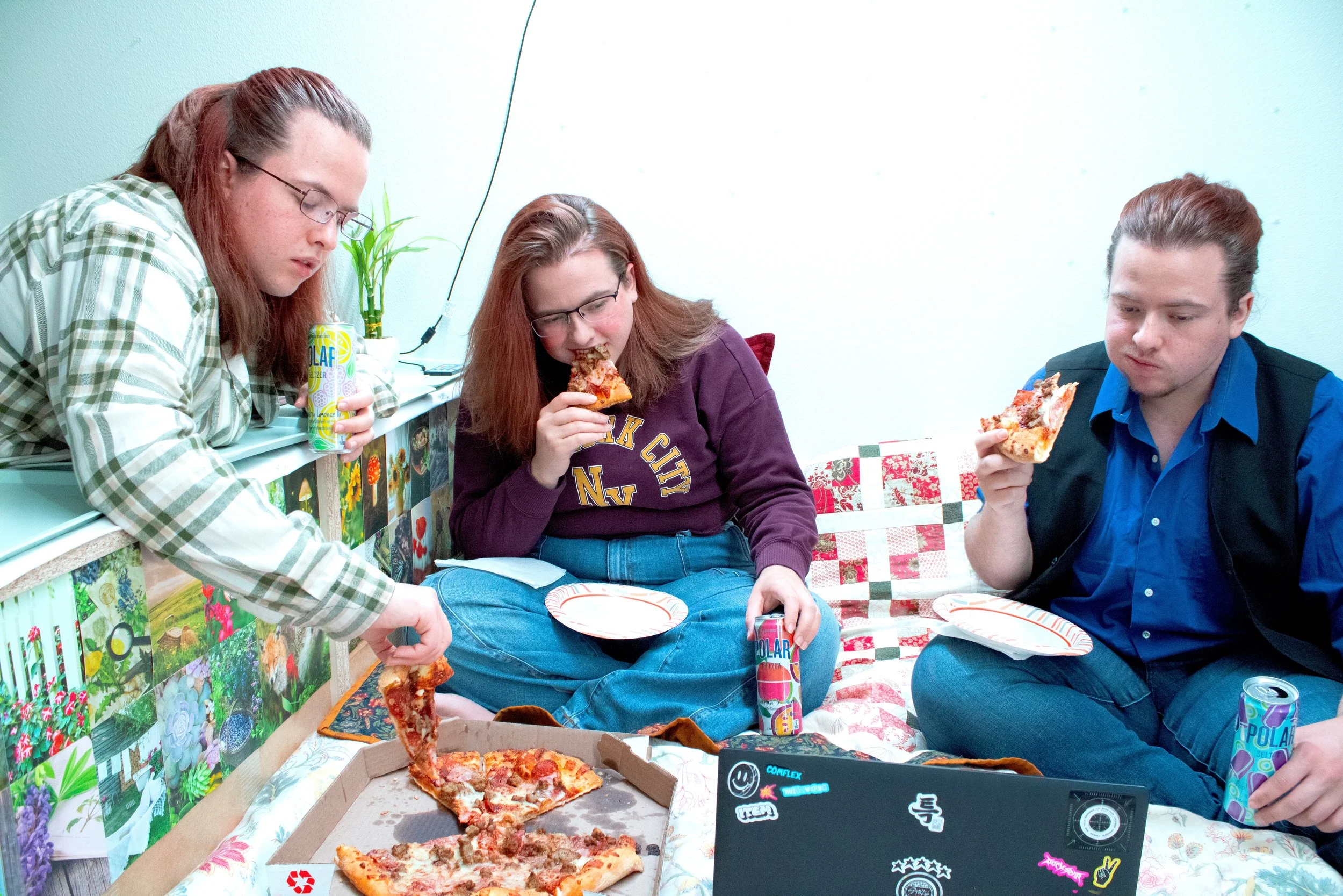 Friends (1994-2004).jpg