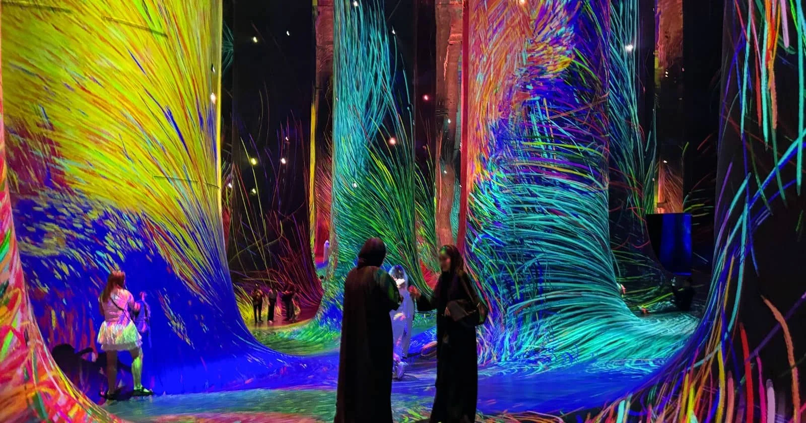 Creative-Dialog-Yas-Island-Theme-Parks-Wayfinding-Audit-11.jpg