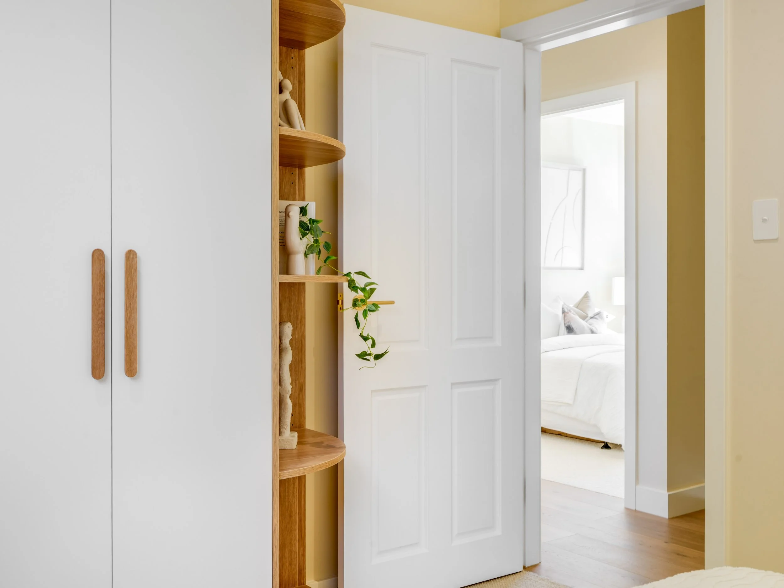 partumstudio-forsyth-willoughby-wardrobe-02.jpg
