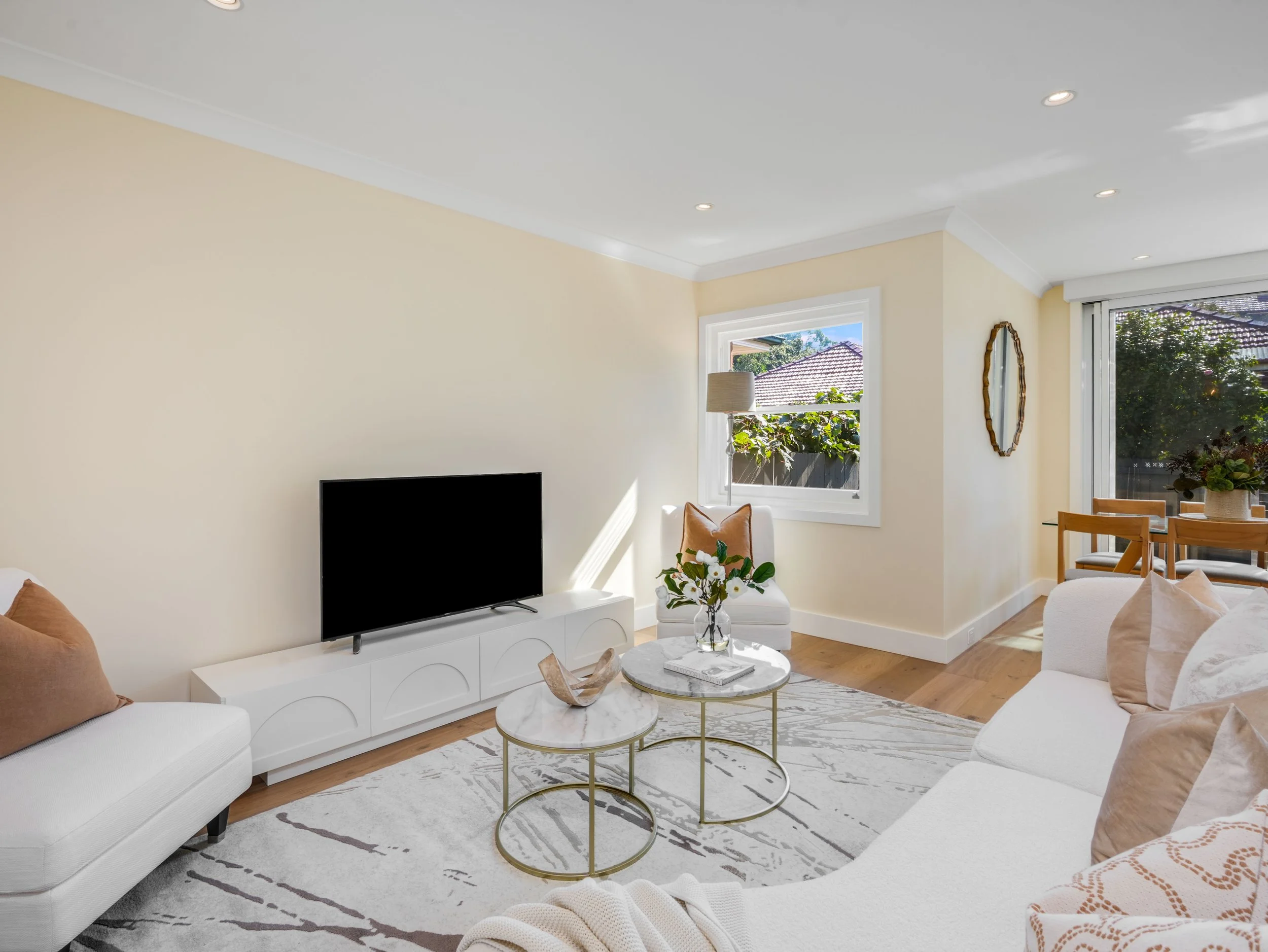 partumstudio-forsyth-willoughby-livingroom-02.jpg