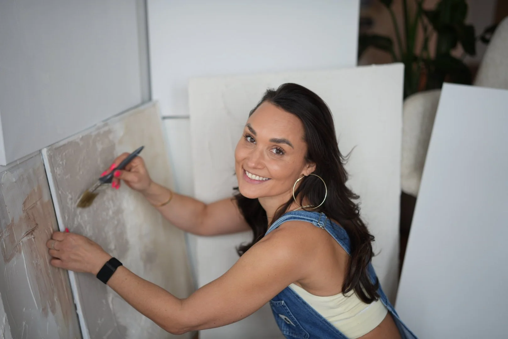 Creativity is an amazing tool for self expression and self development. Let's step into that version of yourself. 