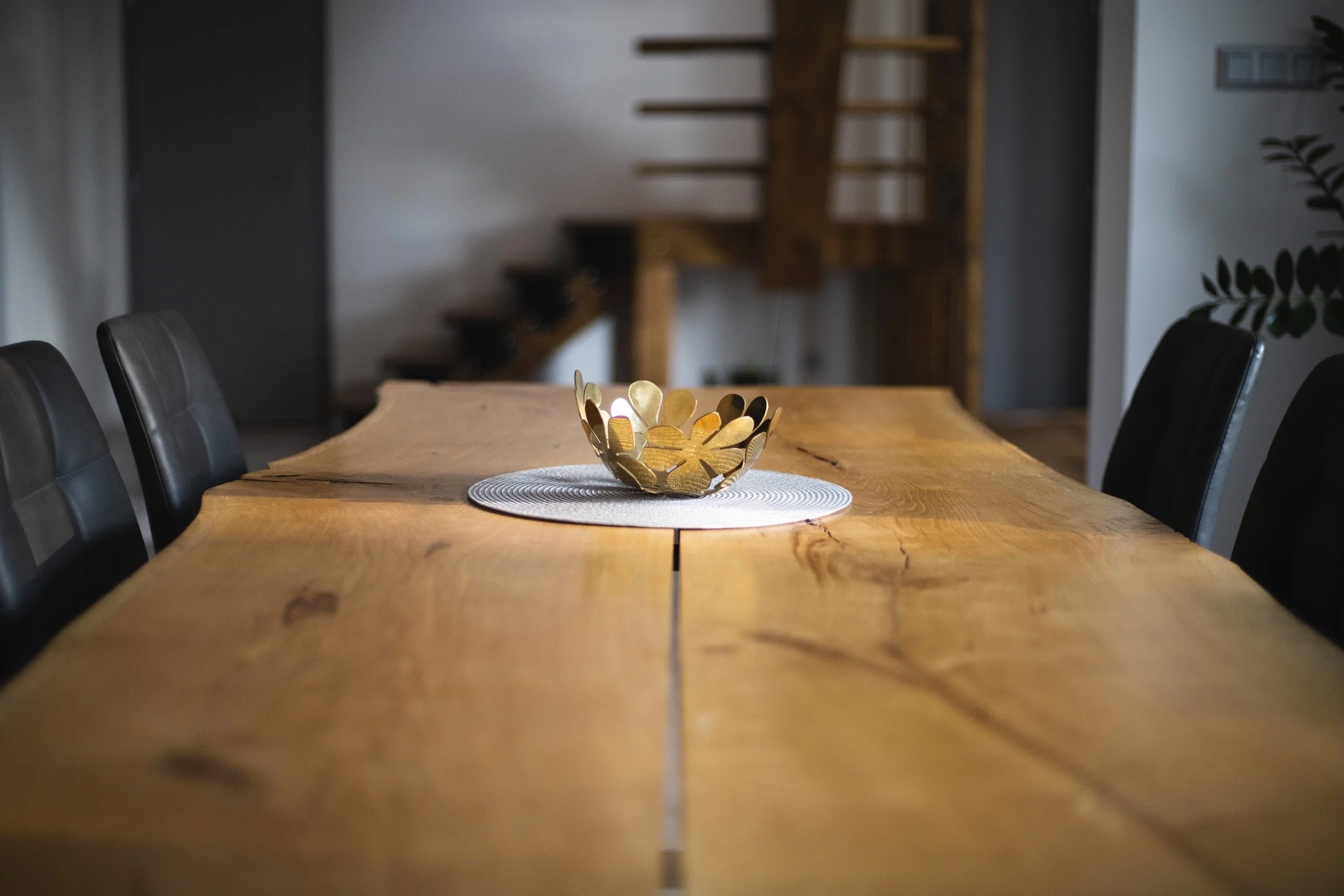 rosiv-dubovy-stol - 3.jpeg