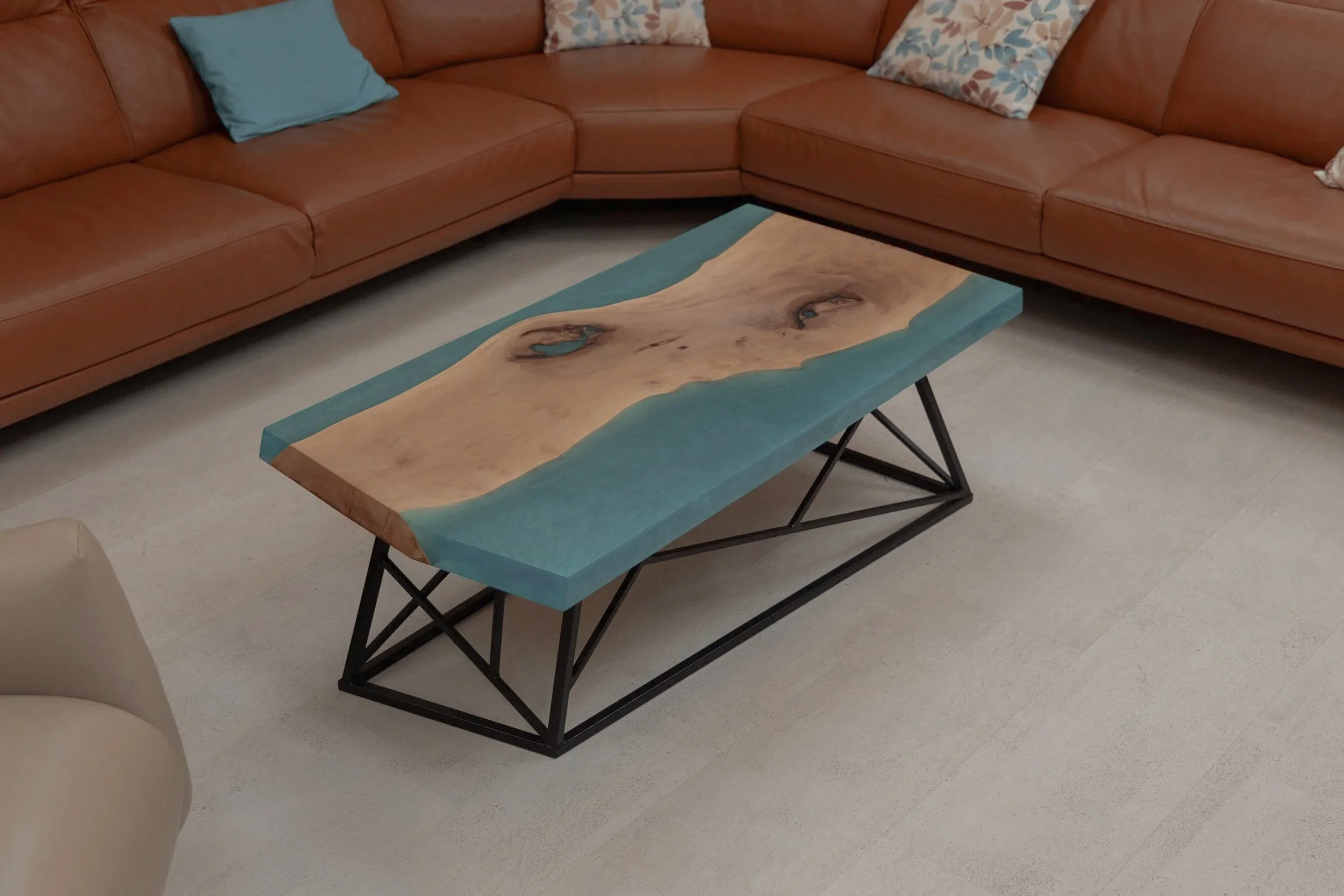 Platanový konferenčný stôl