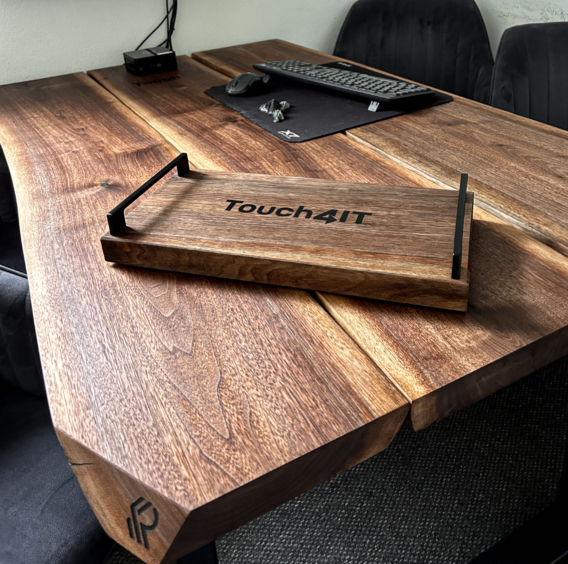 Snímka obrazovky 2024-11-10 o 21.14.35.png