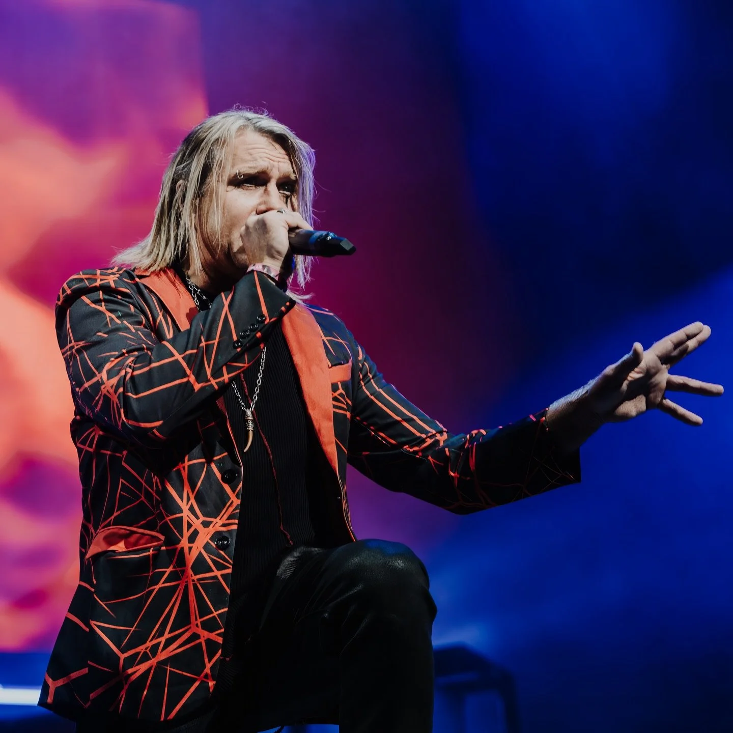 Happy Birthday to @mattjpwalst of @threedaysgraceofficial !!! My favorite show of 2025. 🖤