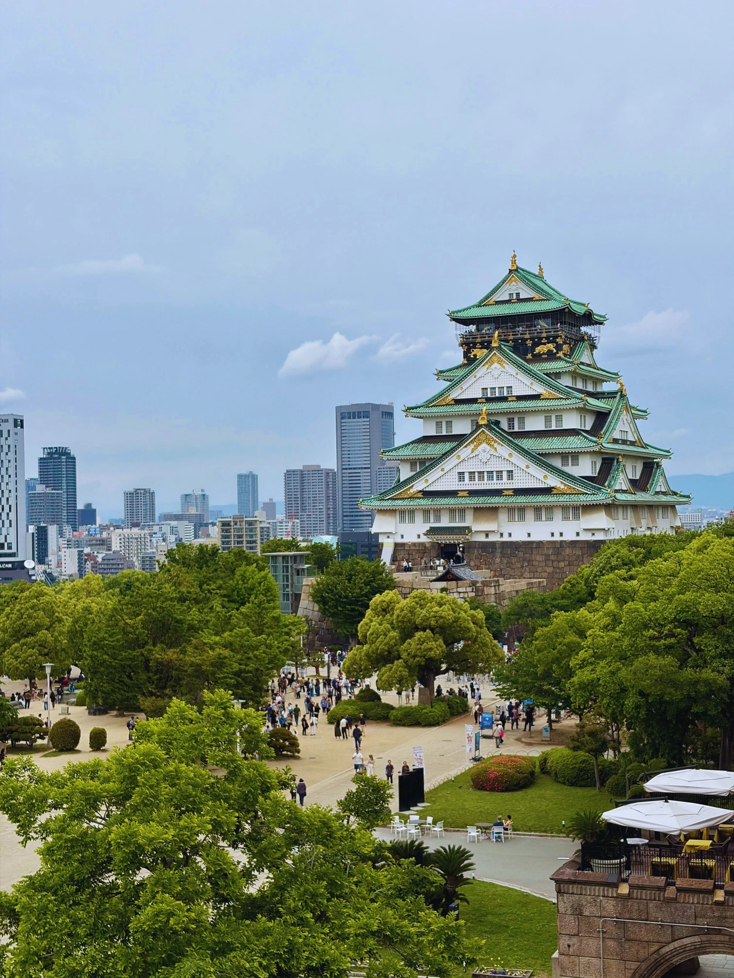 OSAKA CHATEAU.jpg