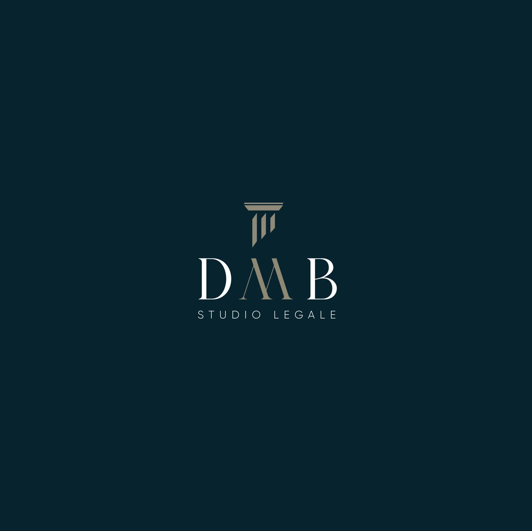 Logo dell'azienda DMB Studio Legale con colonna stilizzata e testo su sfondo blu scuro.