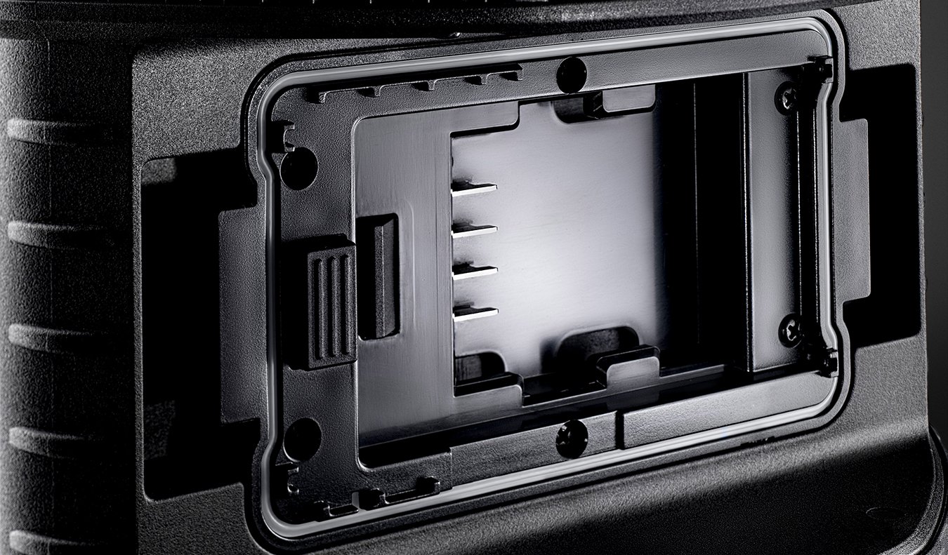 MTB-10000-BATTERY-SLOT-1350X791-copy.jpg