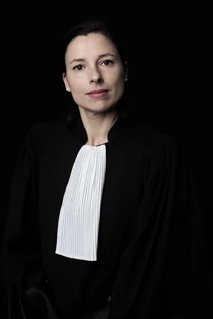 portrait corporate féminin réalisé par une photographe professionnelle à Nantes