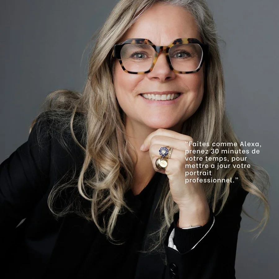 portrait pro d'une femme réalisé dans un studio photo à nantes
