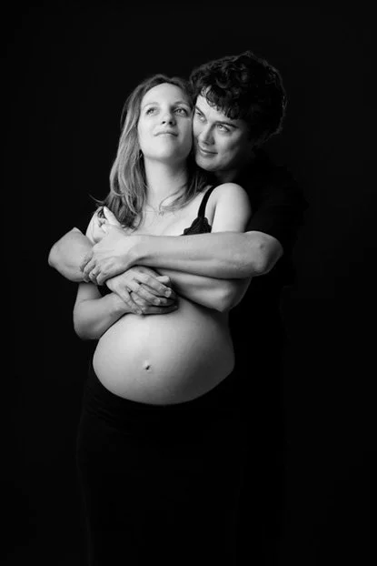 Photo de couple pendant une grossesse réalisée à Nantes