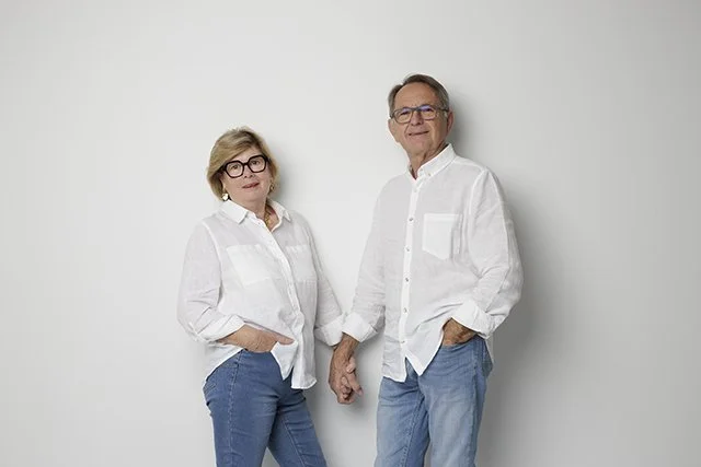 Portrait de Famille en studio près deNantes réalisé par un photographe professionnel