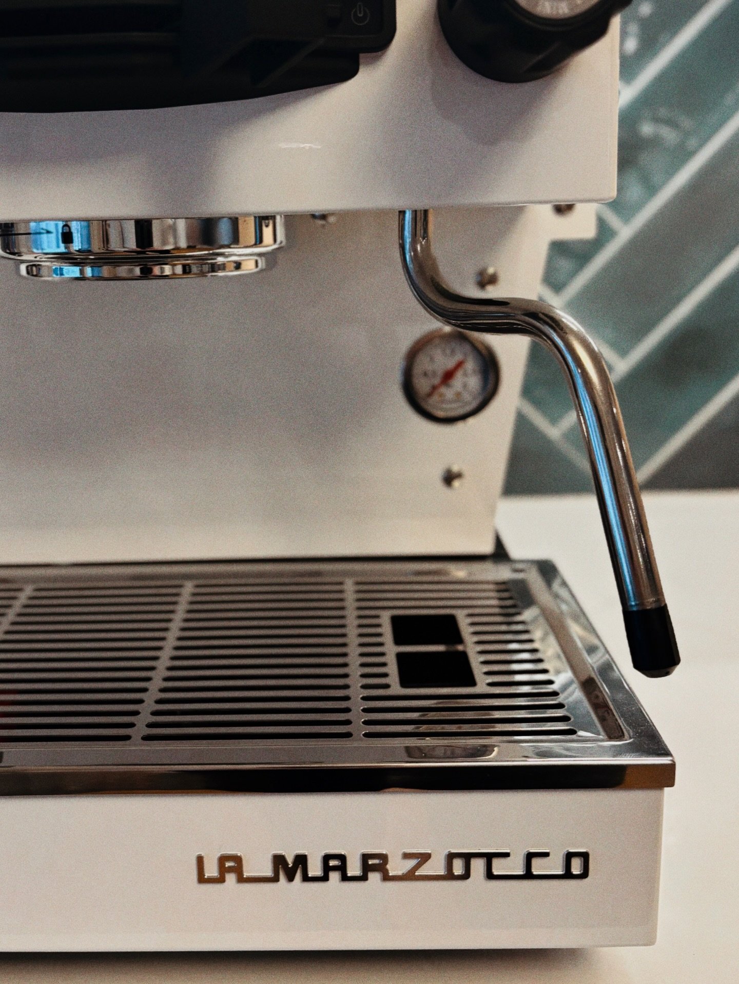 She&rsquo;s here 😍😍 our espresso machine was delivered today and she&rsquo;s more beautiful than I imagined! We are now ready to move onto the next phase of our launch: permitting! #espressobar #mobilecoffee #southshorema #coffeecatering