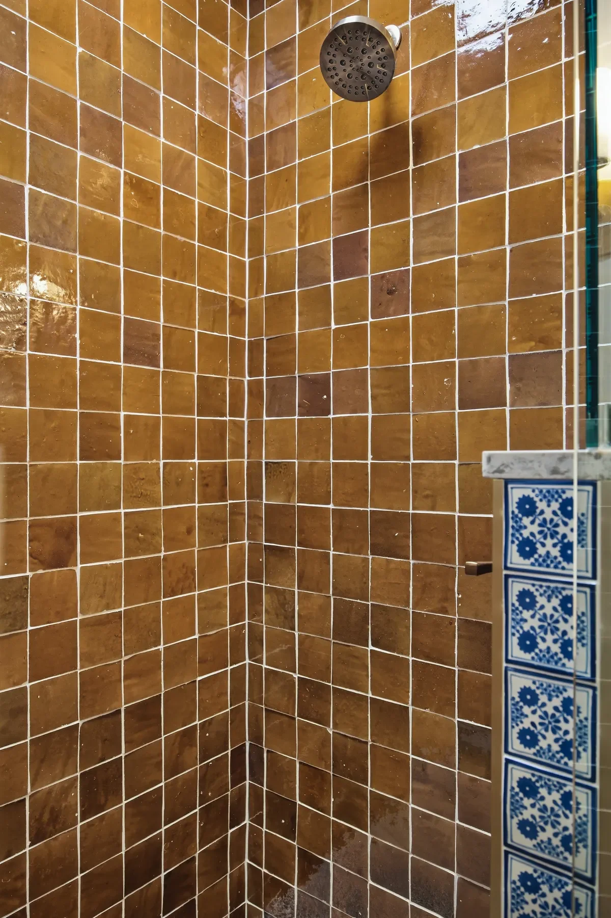 hey-house-room-3-bathroom-amber-zellige-tile-shower-detail-1200w.webp