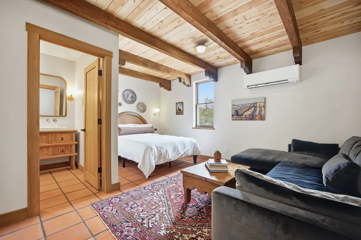 hey-house-room-3-open-plan-bedroom-sitting-bathroom-1200w.webp