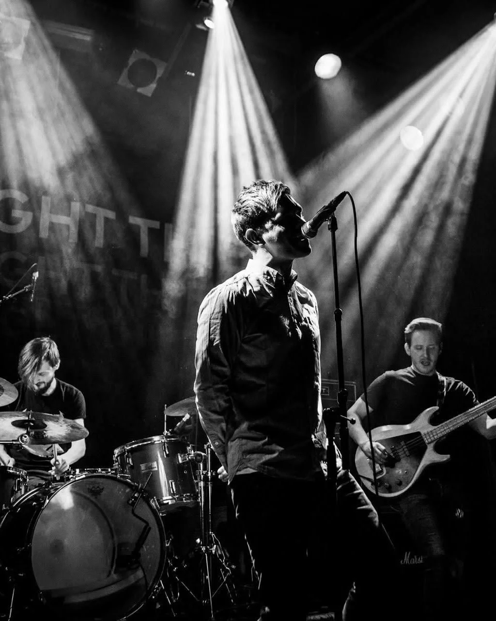 &bdquo;meet me here years later&ldquo; - Heute auf den Tag genau vor 10 Jahren haben wir unsere letzte Show im @gebaeude9_koeln gespielt. 

Er&ouml;ffnet hatte den Abend damals unser Freund Nico mit seiner Band @thisaprilscenery. Im Anschluss spielte