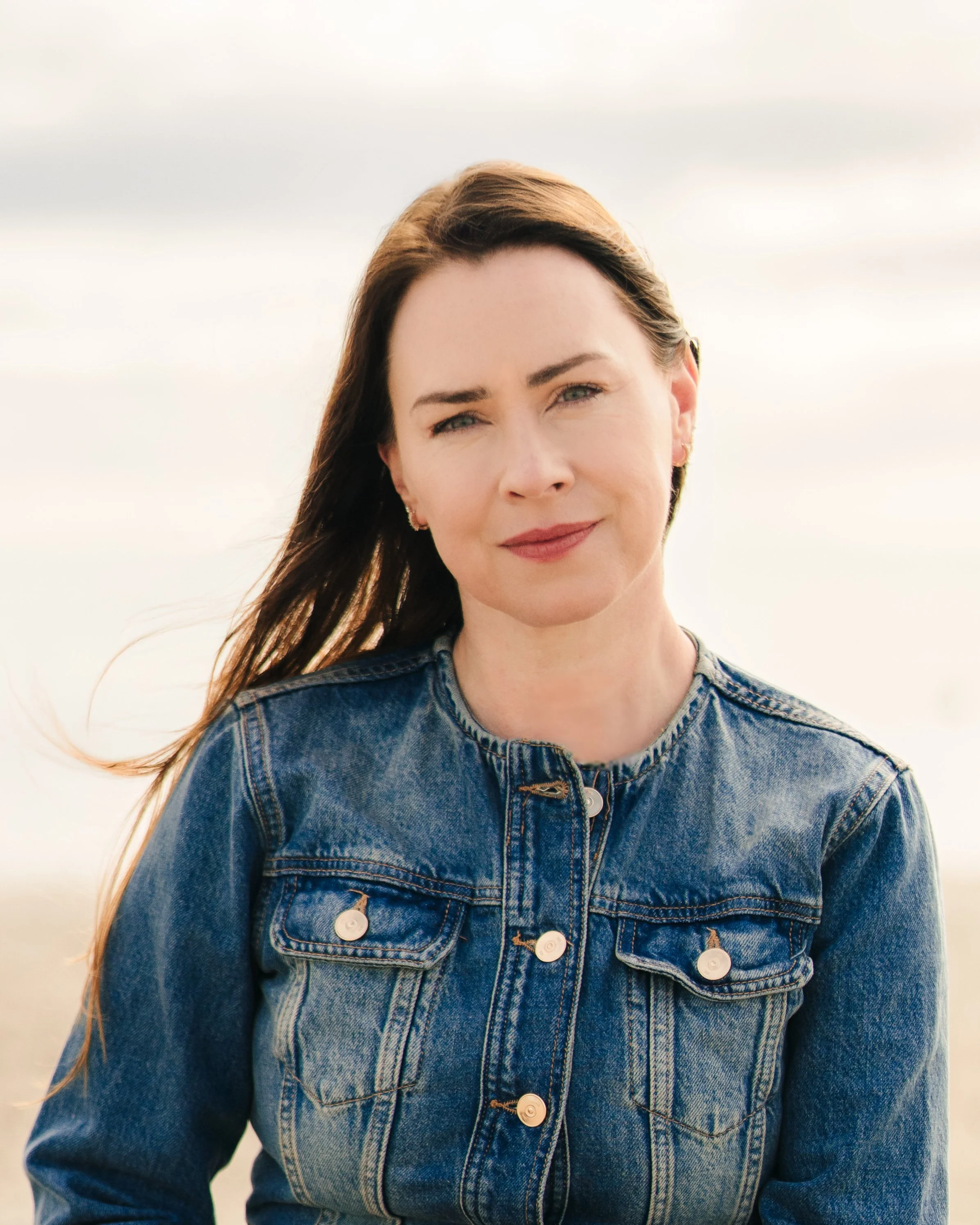 Nicky Flood Psychotherapy - Humanistic and Integrative Psychotherapist with specialist training in Coercive Control