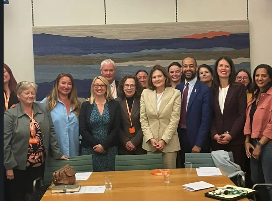 We were honoured to support one of our grantees last night as @fairhearingcharity launched their ground breaking working into improving the experiences of DA victims through the family courts in Parliament. With the support of MPs, the MOJ and many e