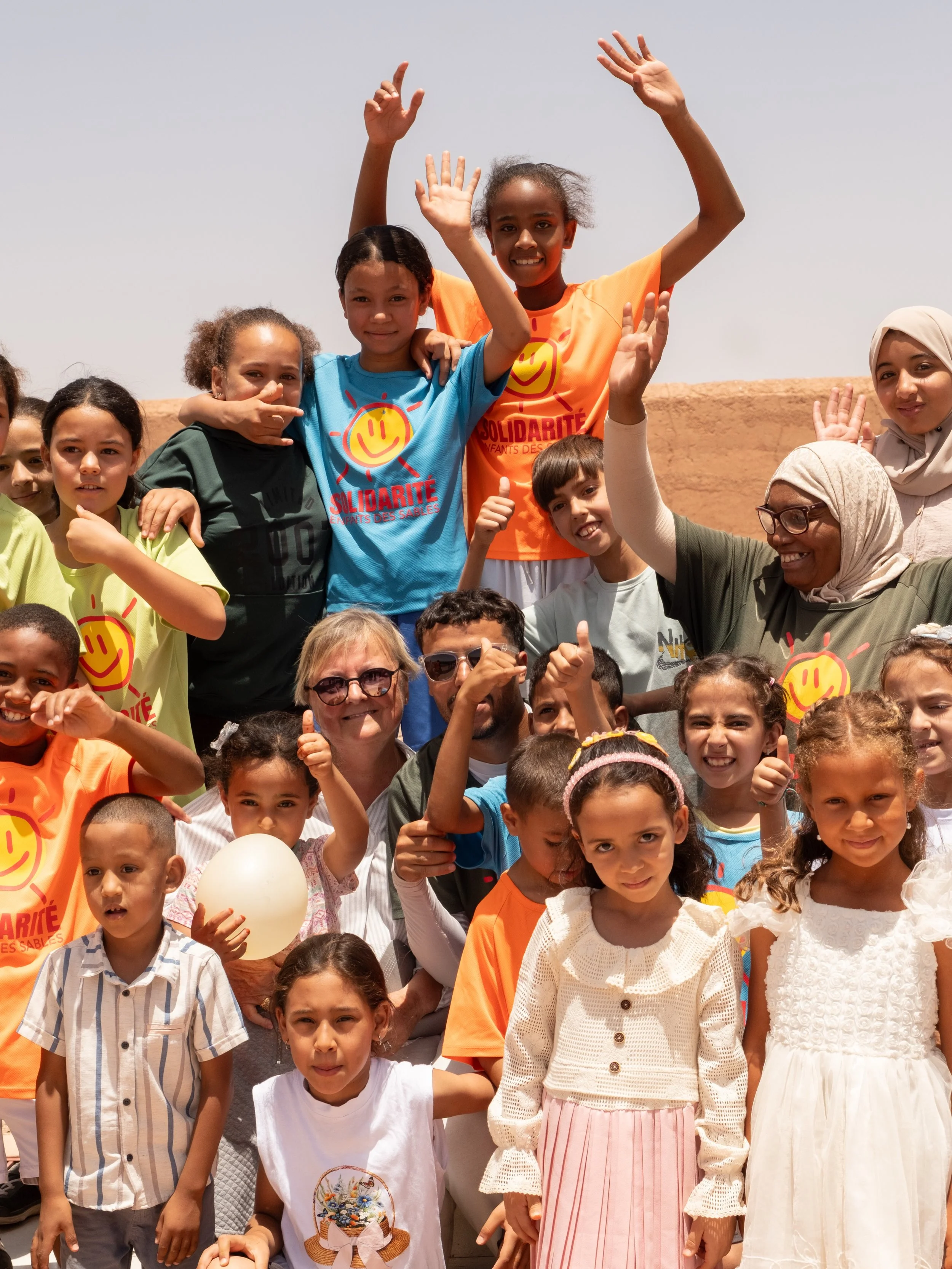 🎉 Retour en images sur notre f&ecirc;te de fin d&rsquo;ann&eacute;e !

Hier, le centre a eu le plaisir d&rsquo;accueillir de nombreux enfants, leurs familles et de nombreuses mamans pour c&eacute;l&eacute;brer ensemble la fin de cette belle ann&eacu