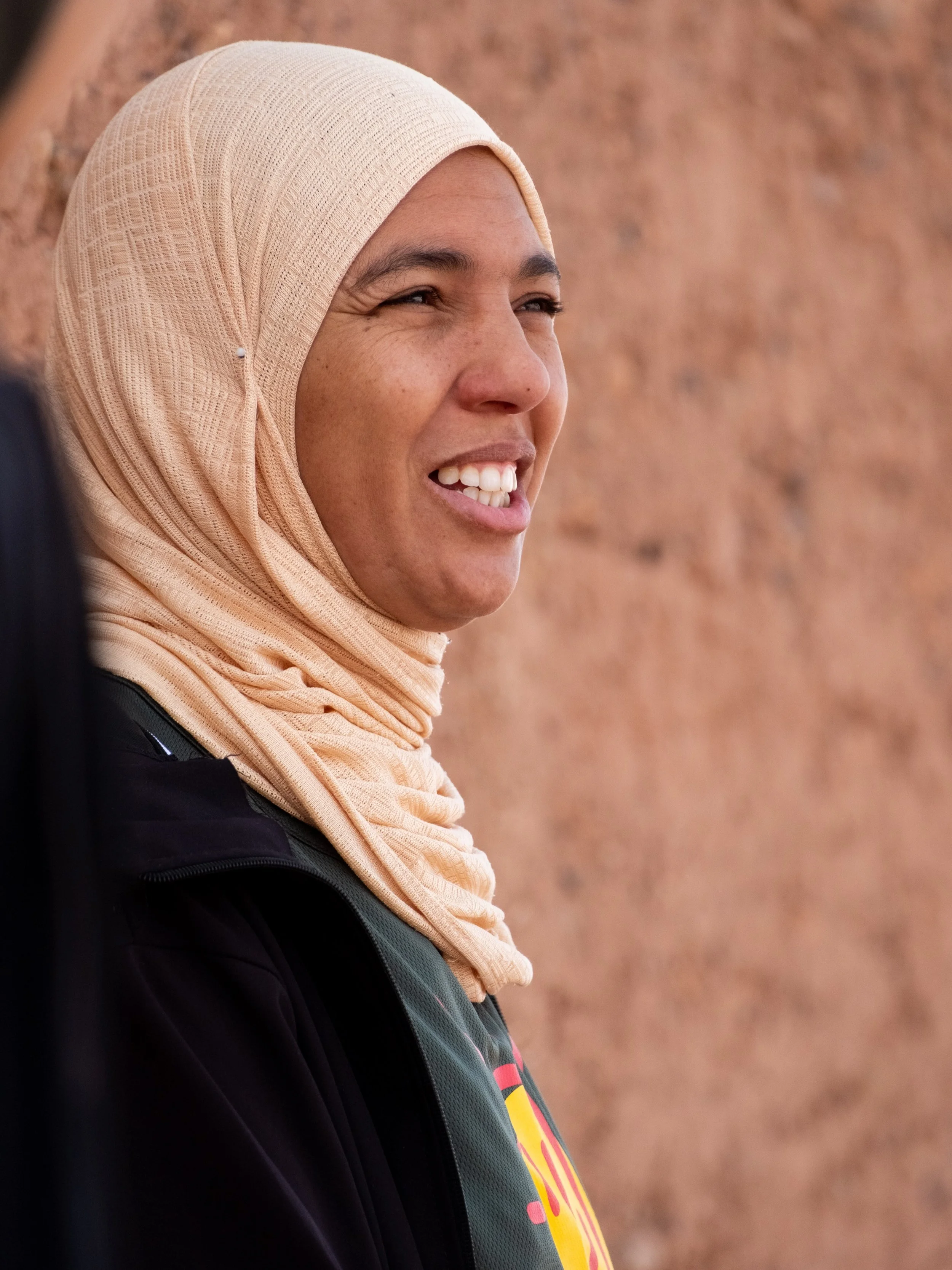 Un sourire de plus parmi ceux de notre f&ecirc;te de fin d&rsquo;ann&eacute;e ☀️

Samira accompagne les enfants du centre tout au long de l&rsquo;ann&eacute;e avec attention, bienveillance et &eacute;nergie.

Cette journ&eacute;e de f&ecirc;te &eacut