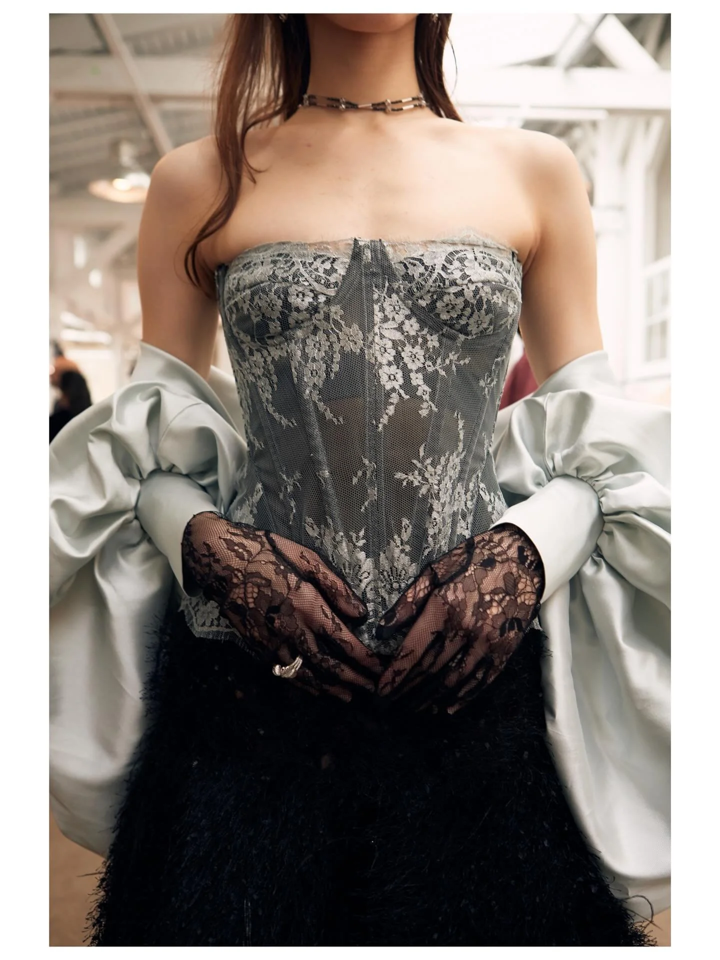 behind the scenes // last preparations 
@stepanenko_yanis_official 

In collaboration with:
Shoes: @kachorovska_atelier
Bags: @lona_prist
Jewelry: @lobortas.official
Hats: @martaholod
Producer &amp; Director: @elengoldelen

Via @modaproductionsoffici