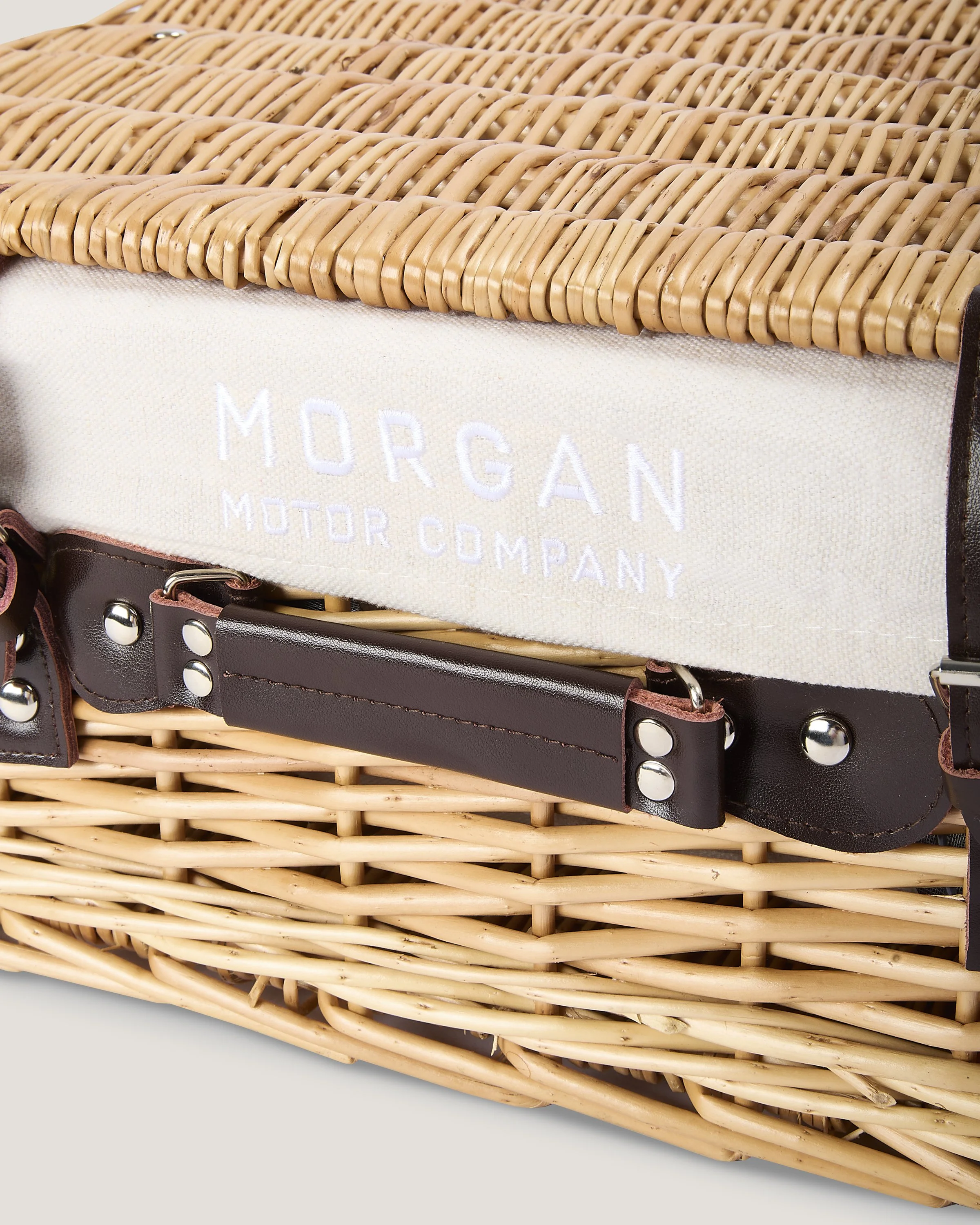 Morgan19062623318-857470Y.jpg