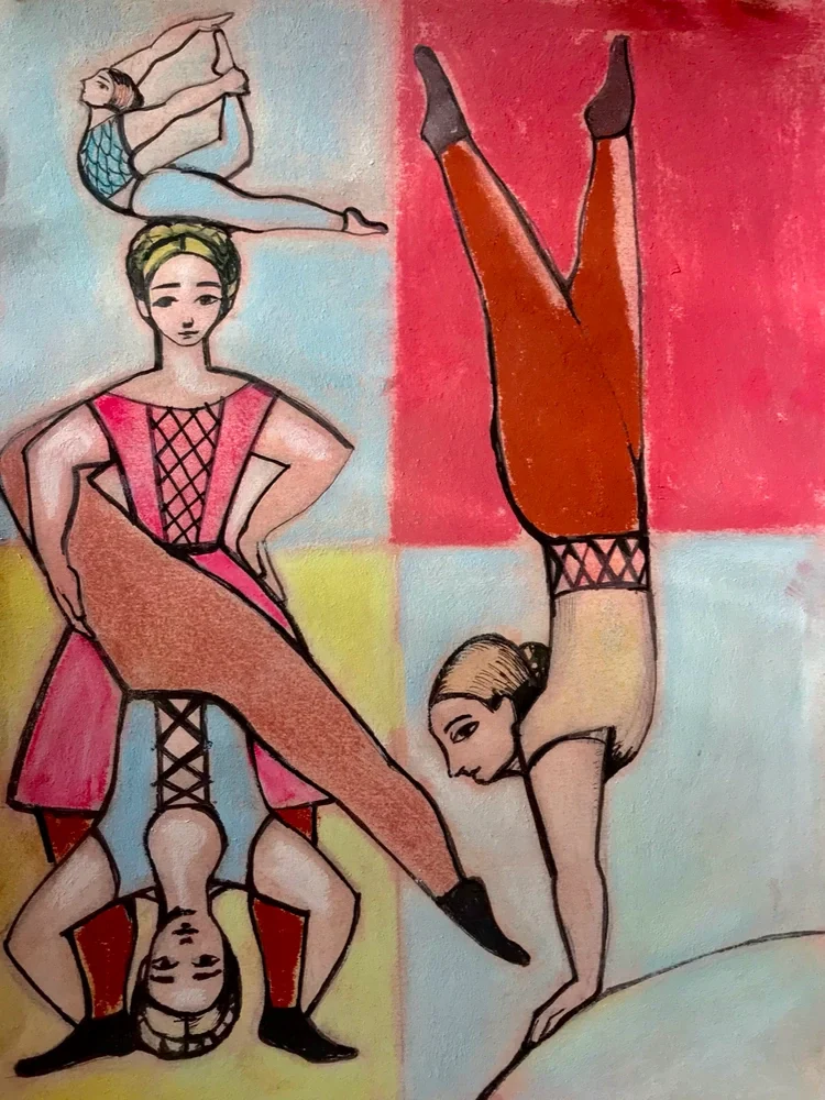 Färgglad teckning av tre kvinnliga gymnaster i olika akrobatiska positioner, var och en i olika färgglada kostymer, på en bakgrund delad i fyra färger: blå, röd, gul och vit.