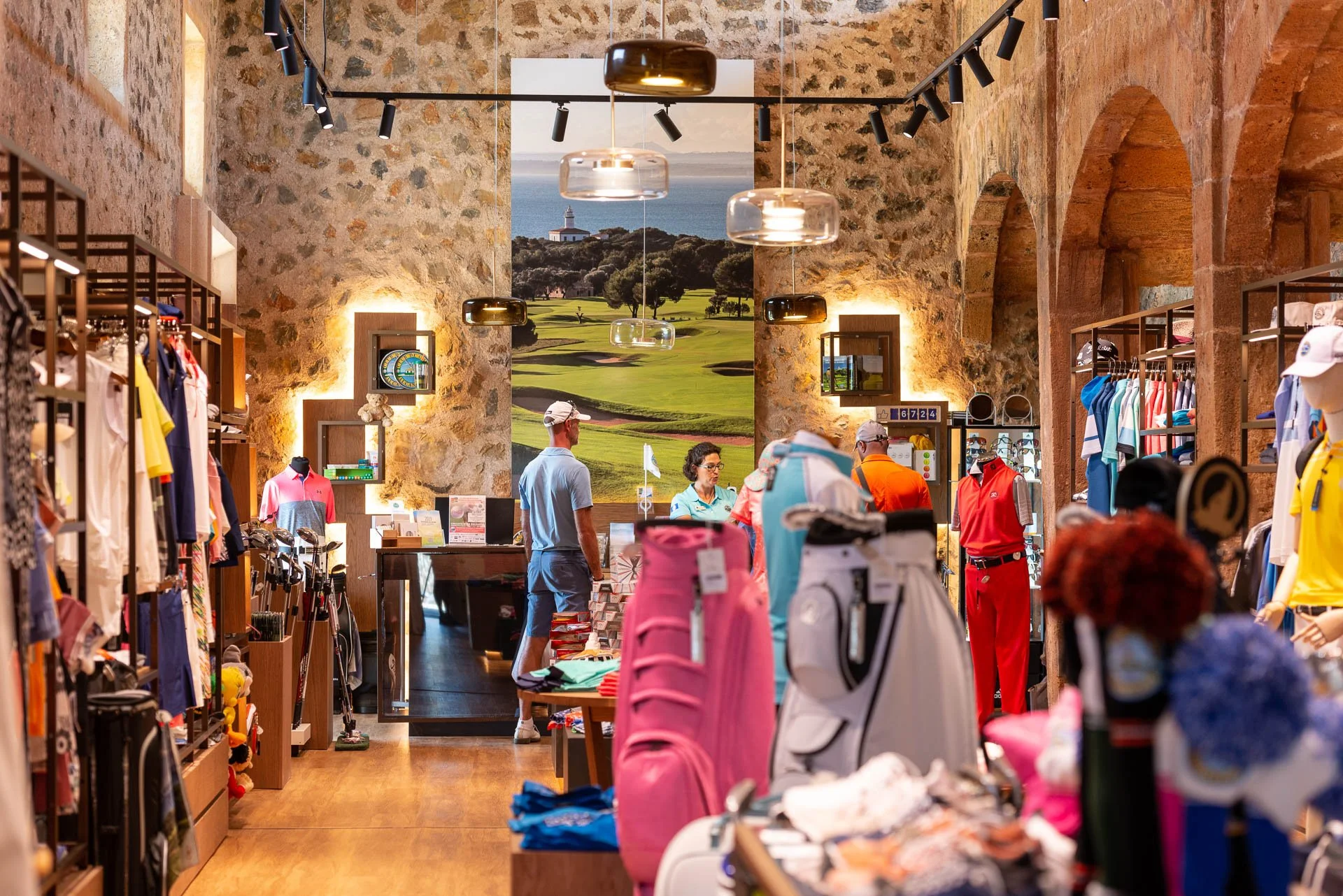Pro-Shop.jpg