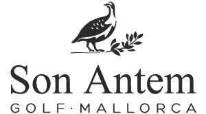 Logotipo de Son Antem Golf Mallorca con un ave y ramas