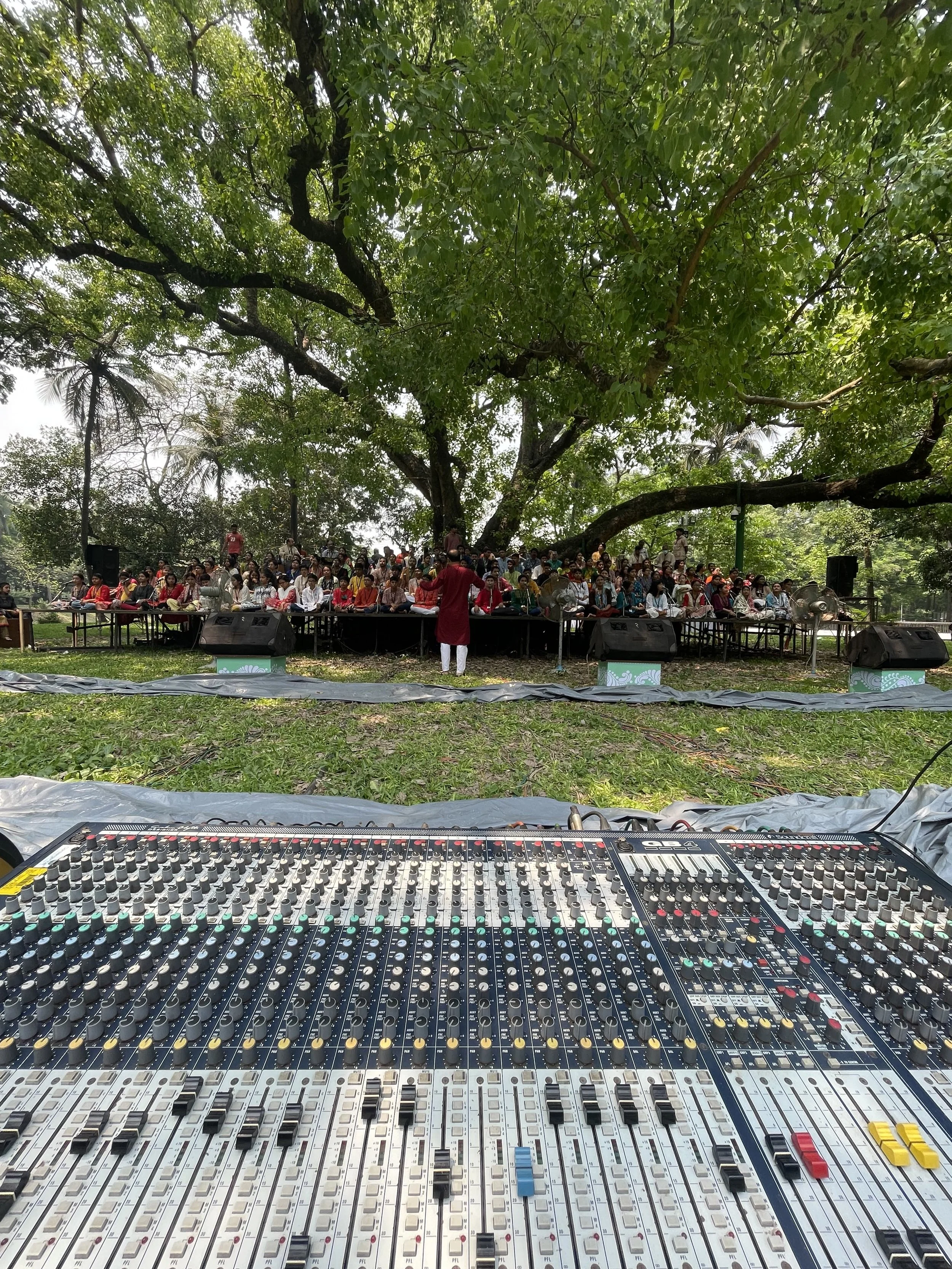 Arafat Kirty Working as Live Engineer 03