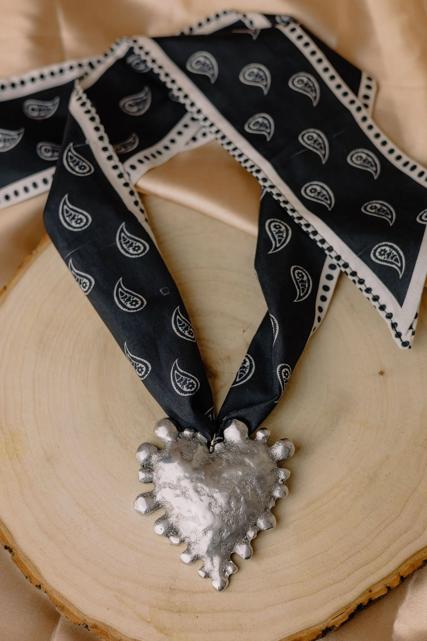 Naomi Scarf Necklace