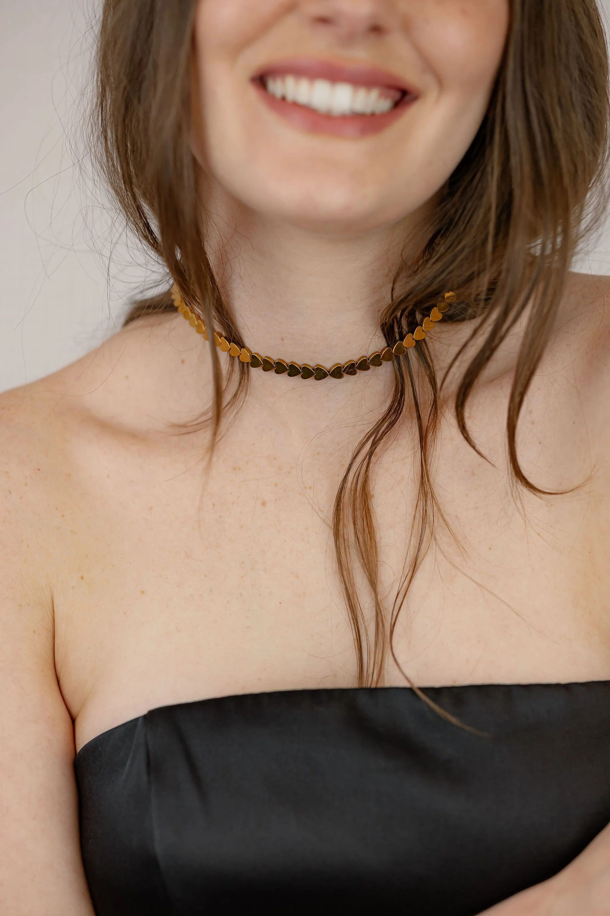 Cara Choker