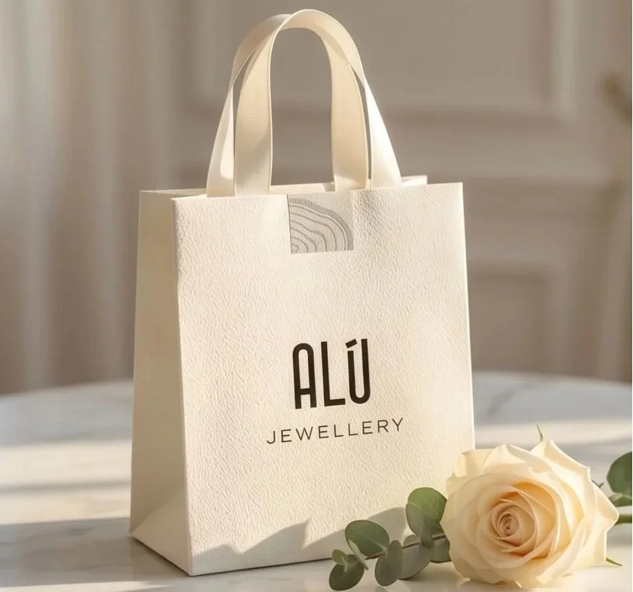 IMG-ALU+bag+flower.jpg