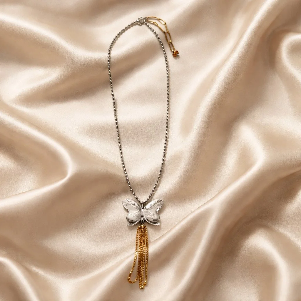 Tina Necklace 02.jpeg