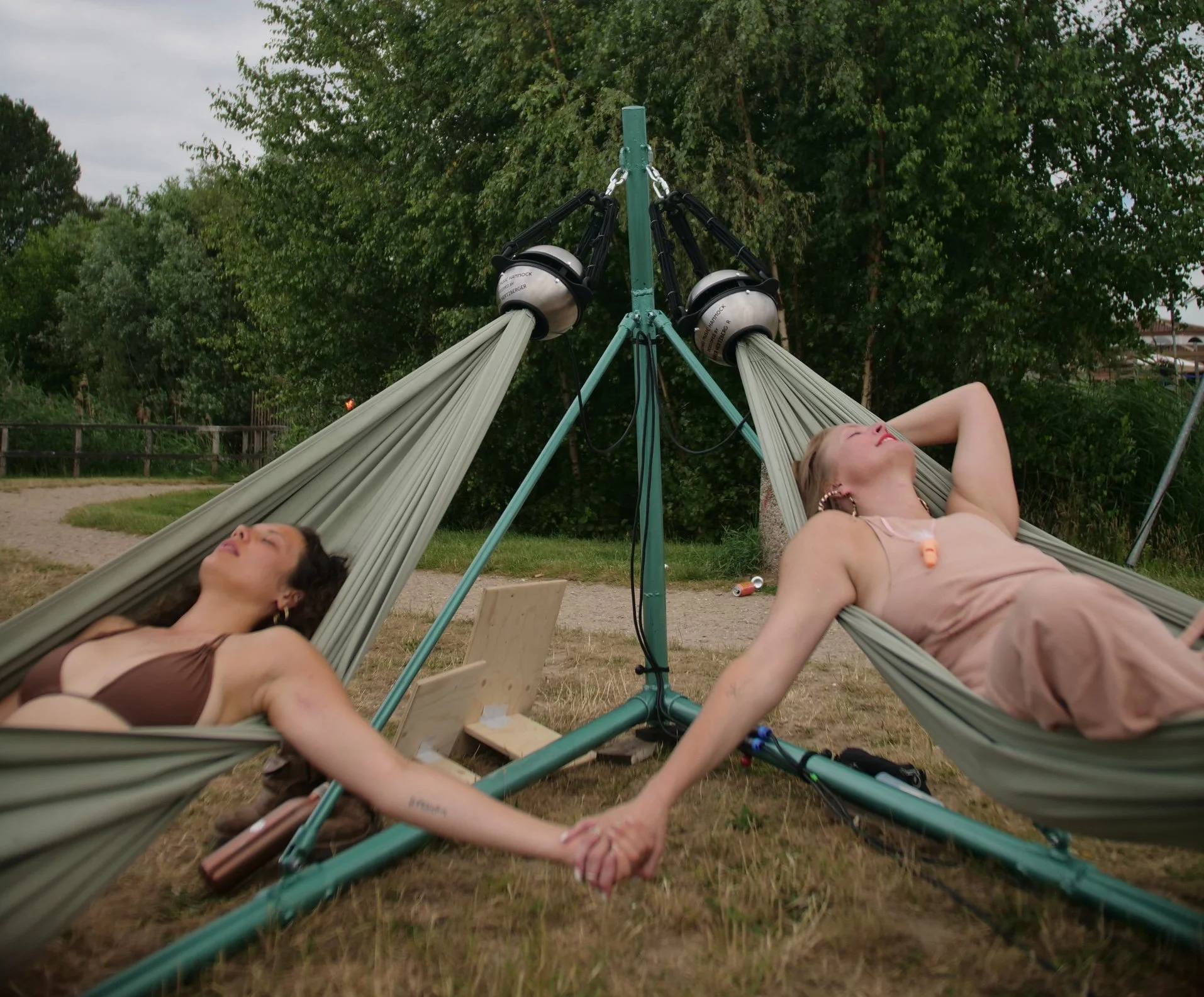 Suspended - Vibrating Hammocks