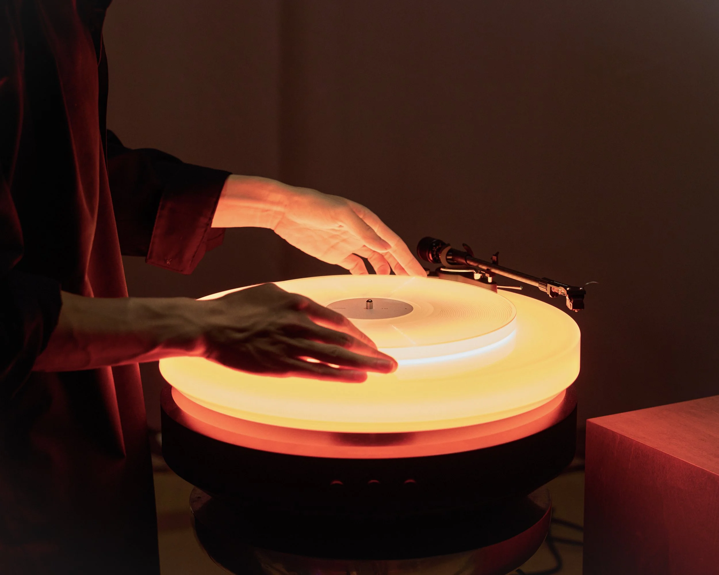 Audio-Technica presents Hotaru:Analog:Ambient